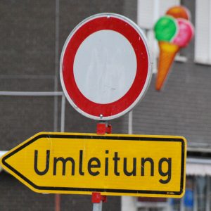 Alle fahren auf den Straßen der Stadt, für die Sanierung zahlen nur die Anlieger